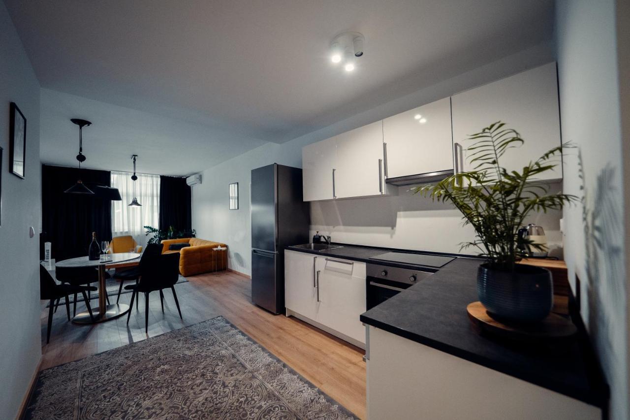 Tiffany Apartment Hotel Bratislava Extérieur photo