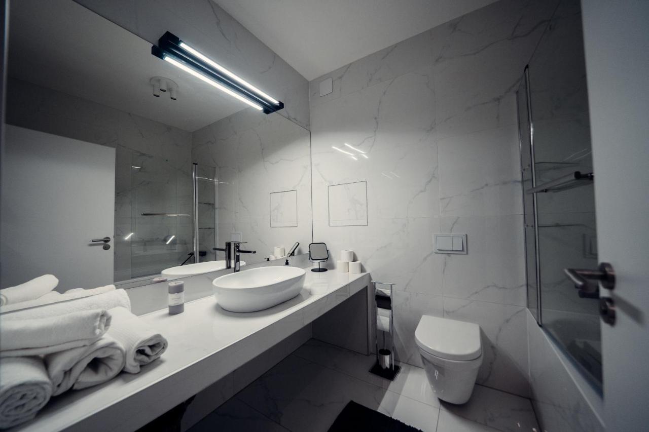 Tiffany Apartment Hotel Bratislava Extérieur photo